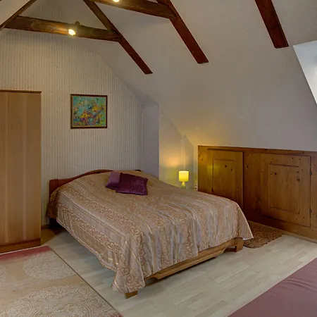 Bed & Breakfast Bernardinu House 3*