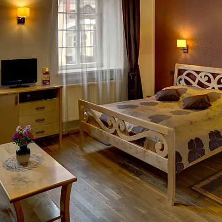 Bernardinu House Frühstückspension 3*