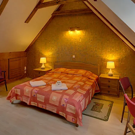 Bernardinu House 3*