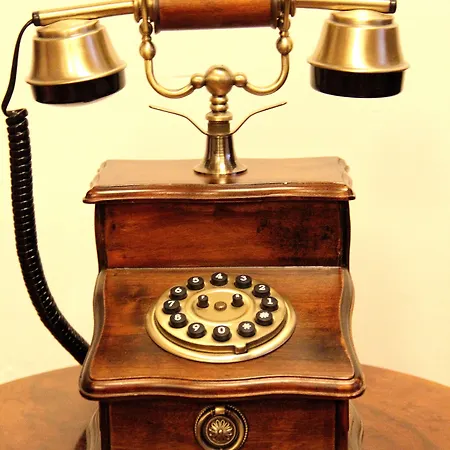 Bernardinu House Bed & Breakfast