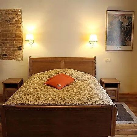 Bernardinu House Bed & Breakfast 3*