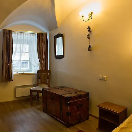 Bernardinu House