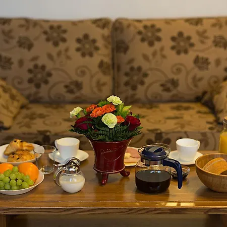 Bed & Breakfast Bernardinu House