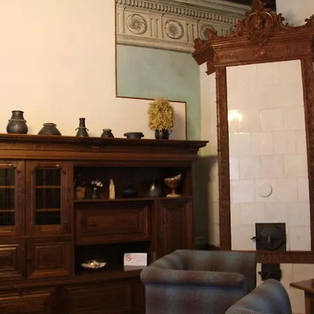 Bernardinu House