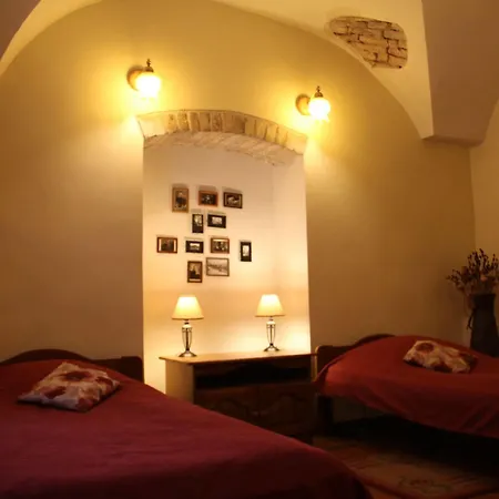 Bernardinu House Bed & Breakfast 3*