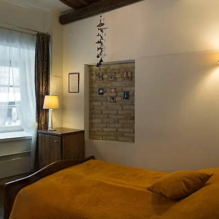 Bed & Breakfast Bernardinu House