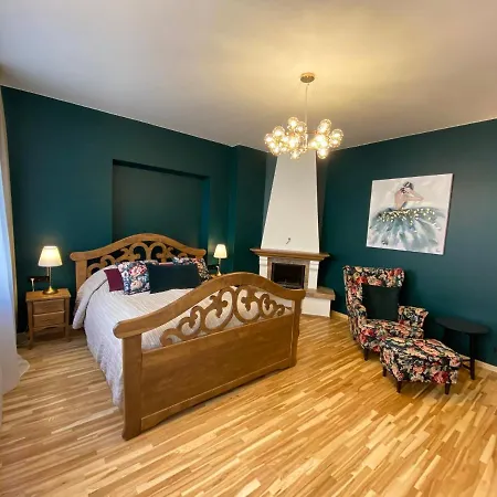 Bernardinu House Bed & Breakfast