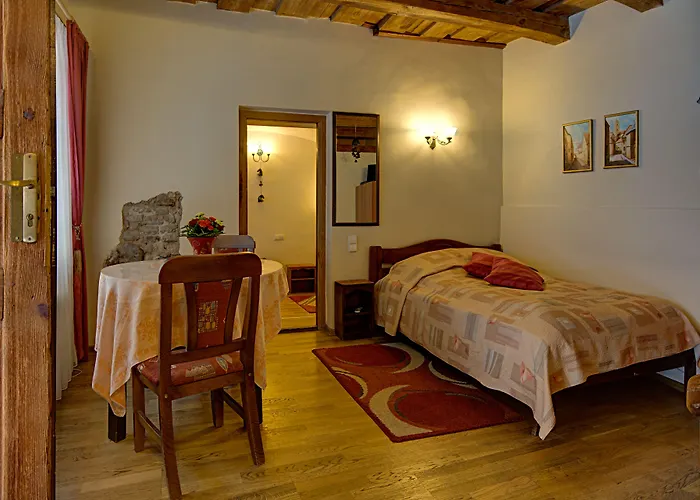 Bernardinu House Βίλνιους