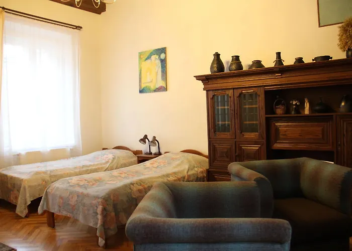 Bernardinu House Nakvynė ir pusryčiai 3*