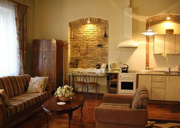 Bernardinu House Готель типу 